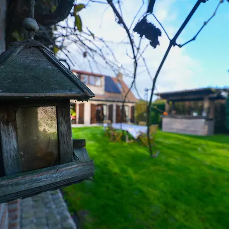 Au Jardin Du Trieu Holiday home *