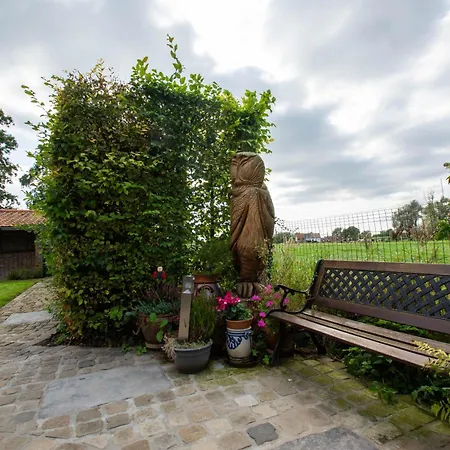 Au Jardin Du Trieu Pecq