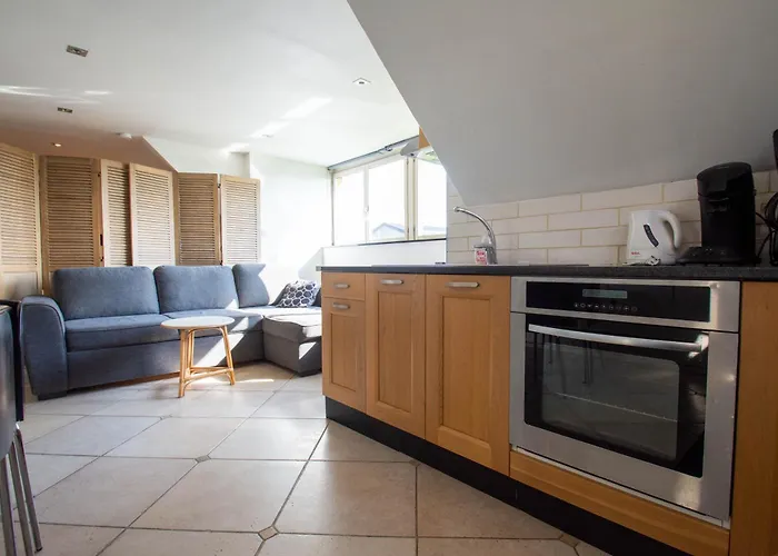 Au Jardin Du Trieu Holiday home Pecq